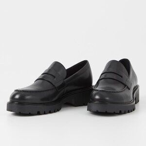 Vagabond Penny Loafer